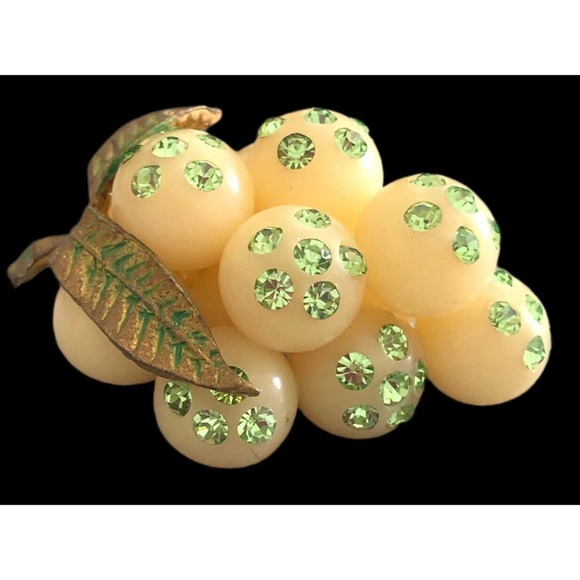 Austria Forbidden Fruit Acrylic Green Crystal Grape Cluster Brooch Pin - Picture 8 of 10